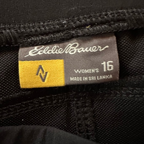 NWT Women’s Eddie Bauer Active Slim Pull-on Pants - Picture 10 of 15